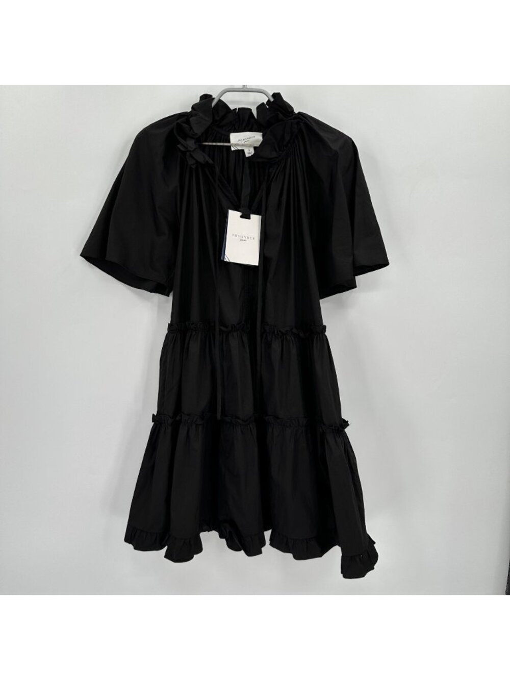 Pomander Place by Tuckernuck Black Adeline Dress sz XS NWT Mini Ruffle Tiered
